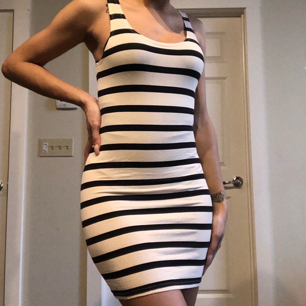 NWT ‼️ Basic Bodycon Dress